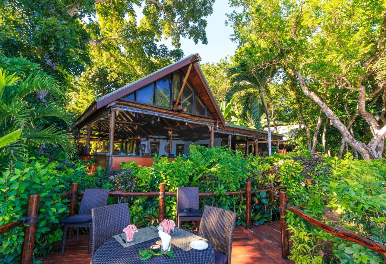 Savasi Island Resort Савусаву Экстерьер фото