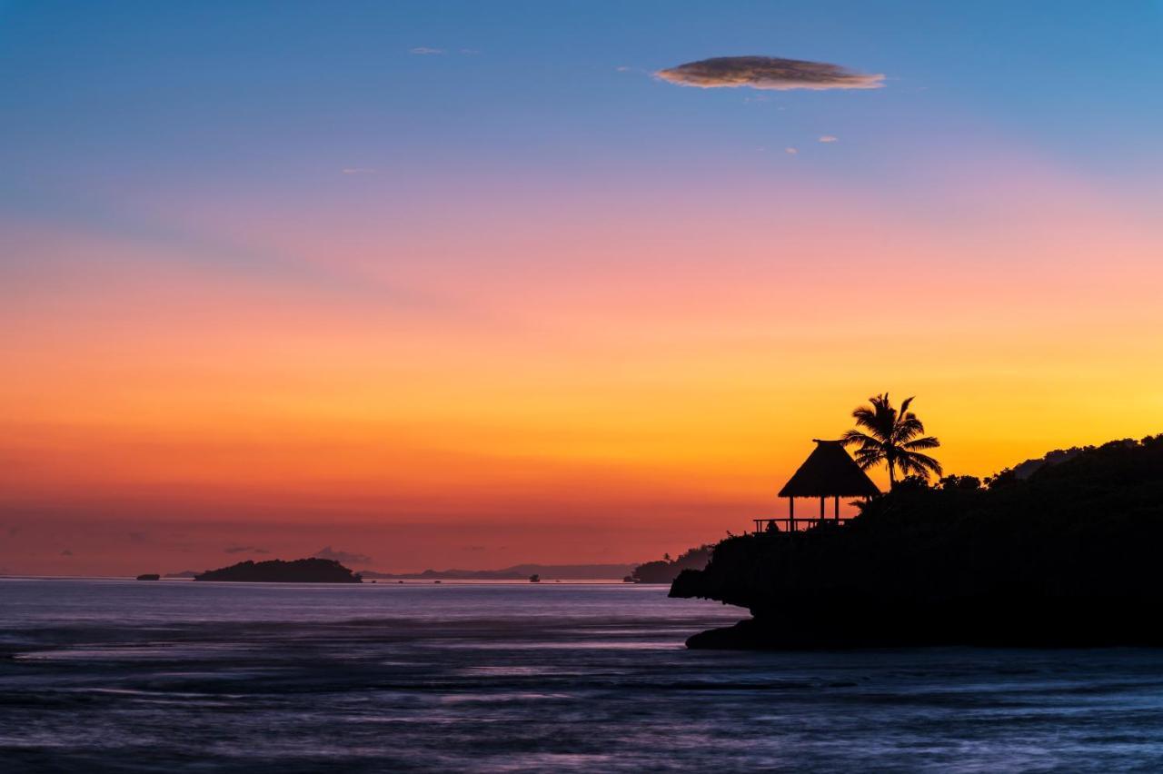 Savasi Island Resort Савусаву Экстерьер фото