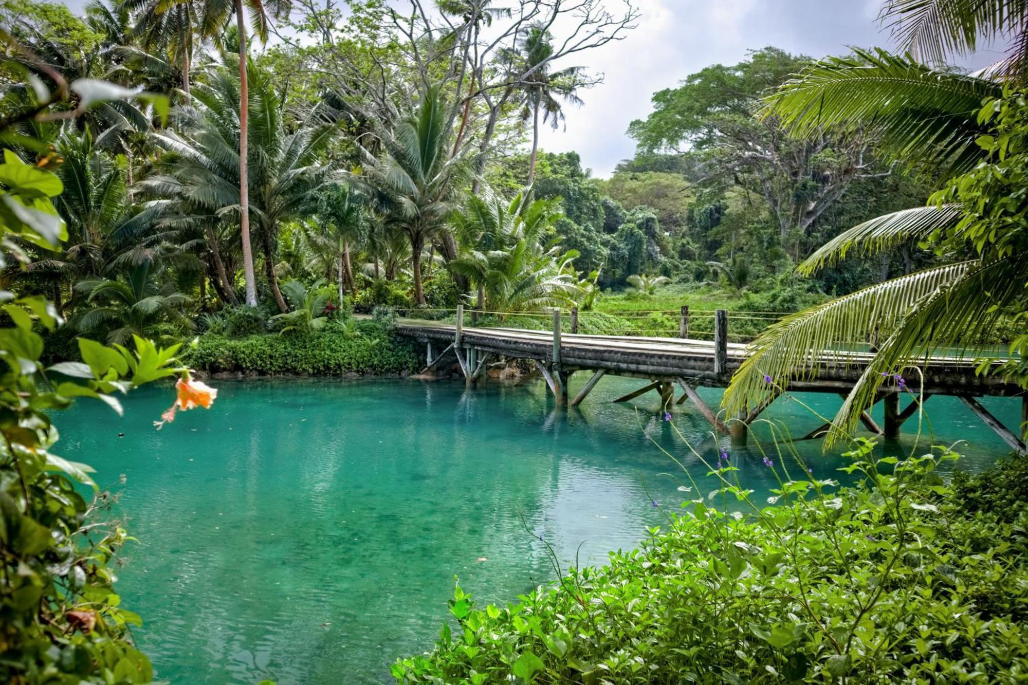 Savasi Island Resort Савусаву Экстерьер фото