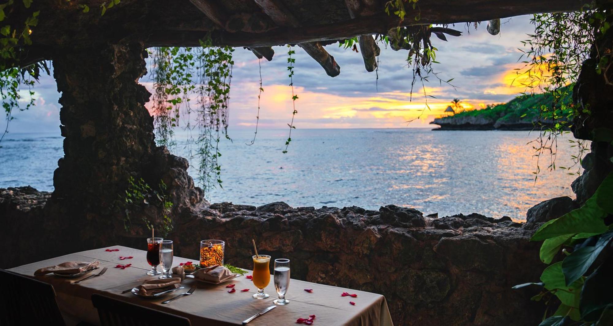 Savasi Island Resort Савусаву Экстерьер фото