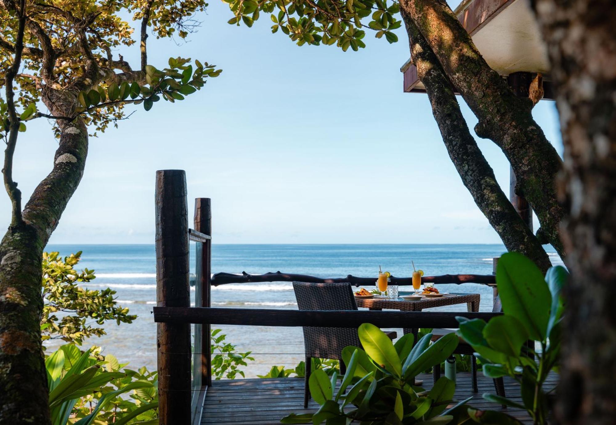 Savasi Island Resort Савусаву Экстерьер фото